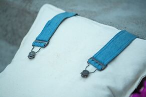 IRIS' Garden Retreat