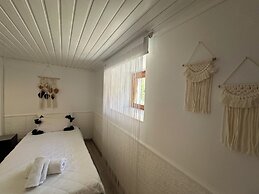 IRIS' Garden Retreat