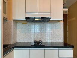 Warm And Cozy 2Br At Tifolia Apartment