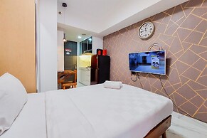 Comfort Stay And Homey Studio Amazana Serpong Apartment