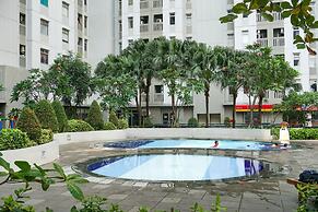 Good And Nice Studio At Green Bay Pluit Apartment