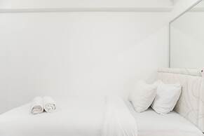 Good And Nice Studio At Green Bay Pluit Apartment