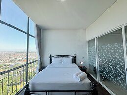 Good Location And Relaxing 1Br Apartment At Aryaduta Residence