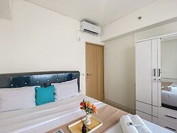 Relaxing And Cozy Living 2Br Meikarta Apartment