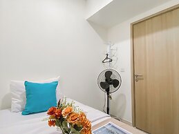 Relaxing And Cozy Living 2Br Meikarta Apartment