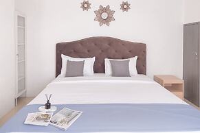 Comfy 1Br Apartment At Tamansari Bintaro Mansion