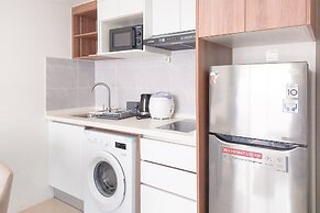 Comfy 1Br Apartment At Tamansari Bintaro Mansion