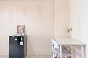 Modern Look 1Br At Cibubur Village Apartment