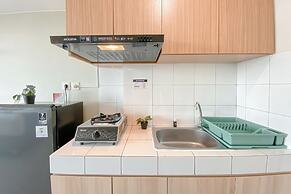 Good Location And Cozy Studio At Springlake Summarecon Bekasi Apartmen