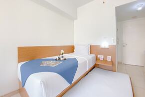 Homey And Compact Studio Apartment Springlake Summarecon Bekasi