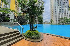 Homey And Compact Studio Apartment Springlake Summarecon Bekasi