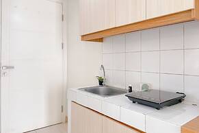 Homey And Compact Studio Apartment Springlake Summarecon Bekasi