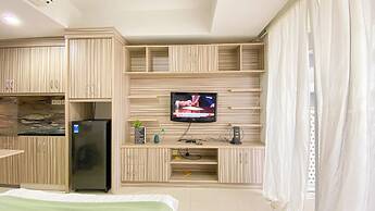 Great Deal And Homey Studio At West Vista Apartment