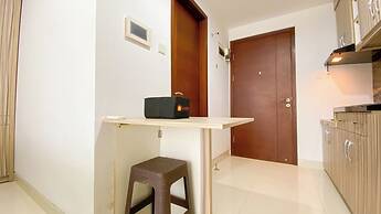 Great Deal And Homey Studio At West Vista Apartment