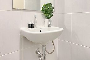 Cozy And Simply Studio Room At Apartment Tokyo Riverside Pik 2