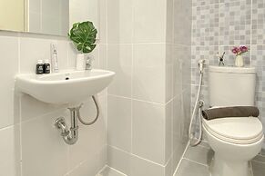 Cozy And Simply Studio Room At Apartment Tokyo Riverside Pik 2