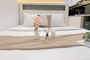 Cozy And Simply Studio Room At Apartment Tokyo Riverside Pik 2