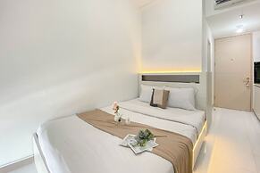 Cozy And Simply Studio Room At Apartment Tokyo Riverside Pik 2