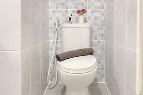 Cozy And Simply Studio Room At Apartment Tokyo Riverside Pik 2