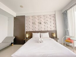 Tranquil Studio Room At Dago Suites Apartment