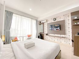 Tranquil Studio Room At Dago Suites Apartment