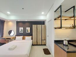 Relaxing Studio At Podomoro City Deli Medan Apartment