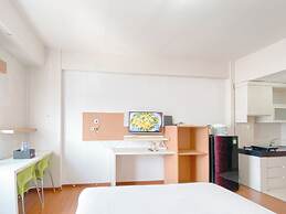 Modern Studio Room At Apartment Pinewood