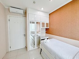 Restful And Simple 2Br At The Via And The Vue Apartment