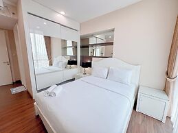 Restful And Simple 2Br At The Via And The Vue Apartment