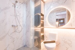 Good Place And Comfy Studio At Anwa Residence Apartment