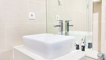 Comfort And Simply Look 1Br Daan Mogot City Apartment