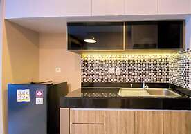 Homey Combined 3Br With Working Room At Gp Plaza Apartment