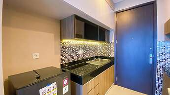 Homey Combined 3Br With Working Room At Gp Plaza Apartment