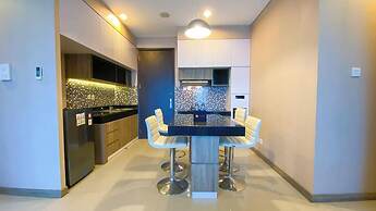 Homey Combined 3Br With Working Room At Gp Plaza Apartment