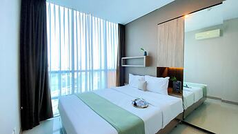 Homey Combined 3Br With Working Room At Gp Plaza Apartment