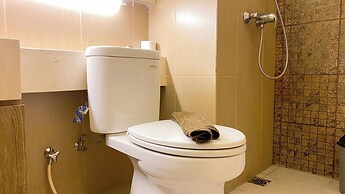 Homey Combined 3Br With Working Room At Gp Plaza Apartment