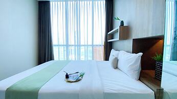 Homey Combined 3Br With Working Room At Gp Plaza Apartment