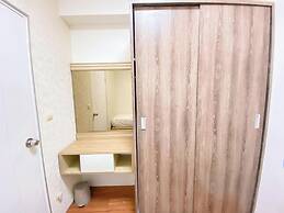 Luxurious 3Br At Gateway Ahmad Yani Cicadas Apartment