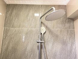 Luxurious 3Br At Gateway Ahmad Yani Cicadas Apartment