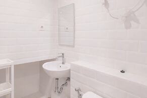 Best Deal Studio Loft At Kingland Avenue Apartment