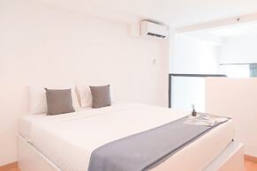 Best Deal Studio Loft At Kingland Avenue Apartment