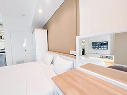 Comfortable Studio At Podomoro City Deli Medan Apartment