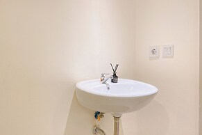 Relaxing And Cozy 2Br At Meikarta Apartment