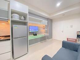 Modern Abode 2Br Apartment At Parahyangan Residence