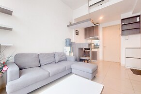 Comfort And Simply Look 1Br At Tree Park City Bsd Apartment