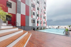 Homey And Elegant Studio At Apartment Sentraland Medan