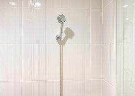 Restful And Cozy Studio Tamansari Semanggi Apartment