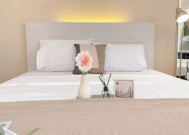 Restful And Cozy Studio Tamansari Semanggi Apartment