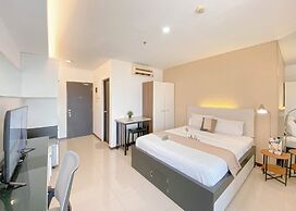 Restful And Cozy Studio Tamansari Semanggi Apartment
