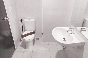 Spacious And Simple Studio Apartment Casa De Parco